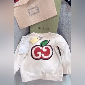 GUCCI kids Apple print GG logo sweatshirt NWT BRAND NEW 🍎🍎🍎🍎🍎